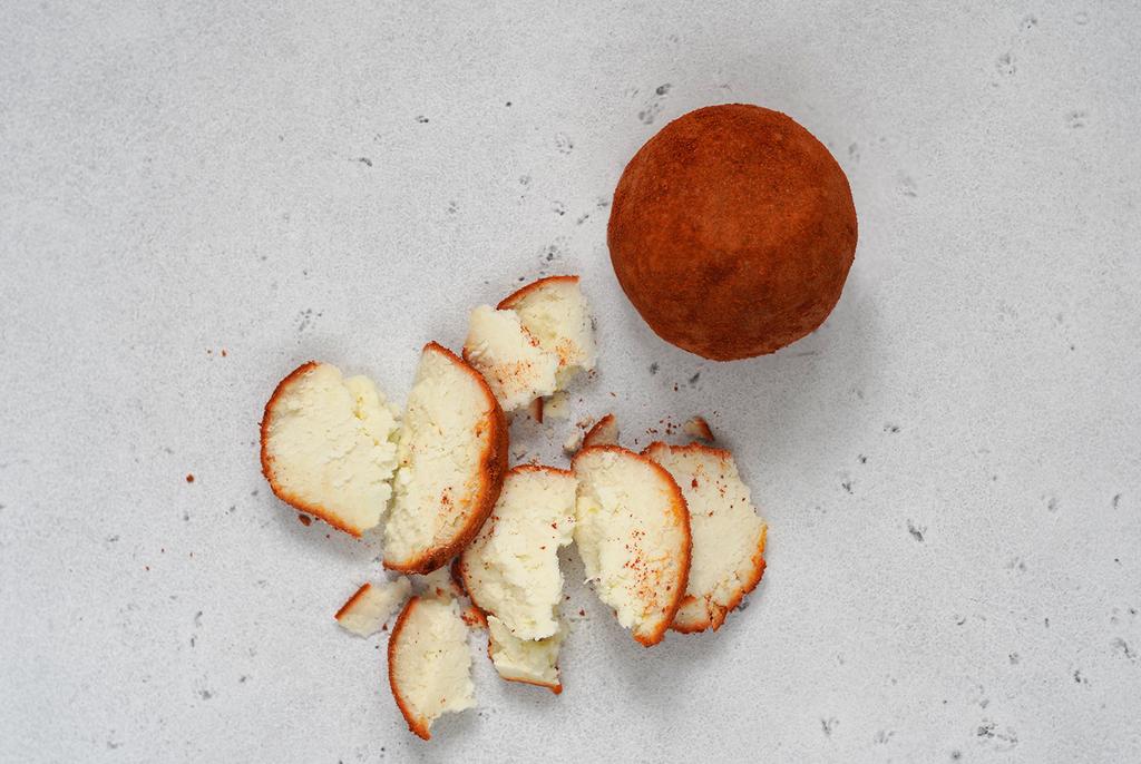 Сыр белпер кнолле паприка, сыр белпер кнолле с паприкой, сыр белперкноле с паприкой, сыр фермерский, сыр натуральный белпер кнолле с паприкой, сыр белперкнолле с паприкой шарик