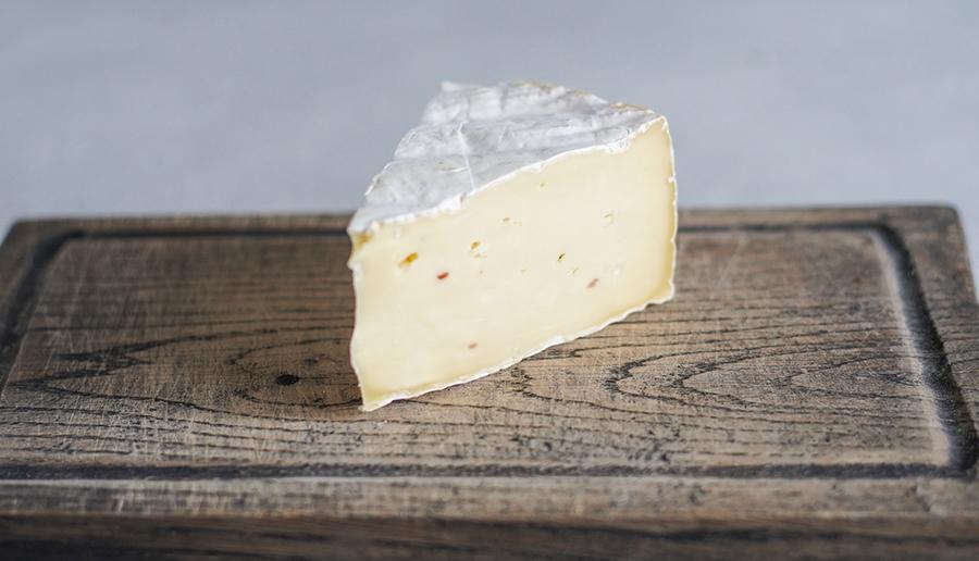 сыр бри с трюфелем