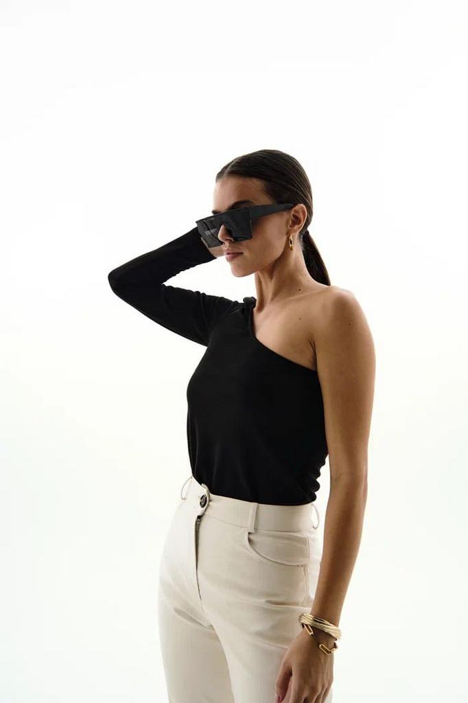 Топ на одно плечо из джерси