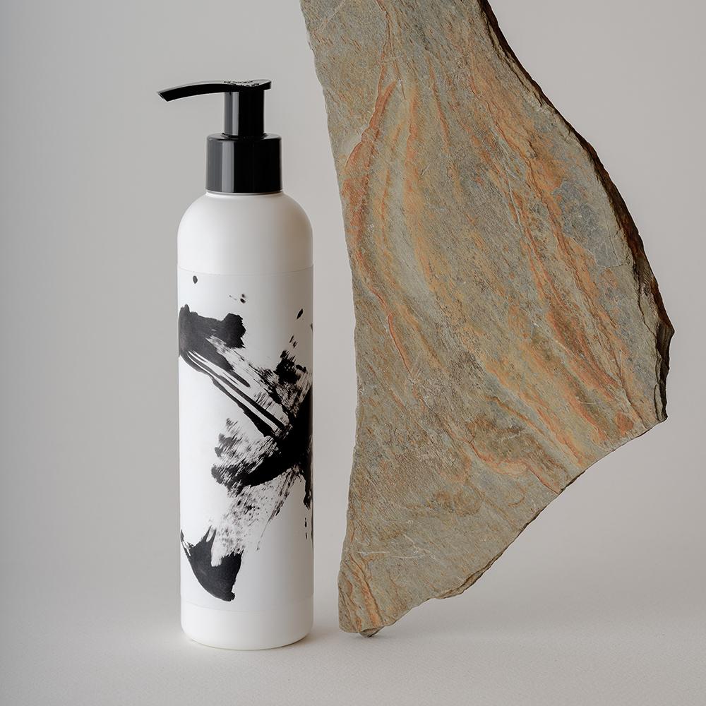 Увлажняющий крем для тела с пребиотиками. Легкая текстура. 250 мл. Флакон (12.05.26)