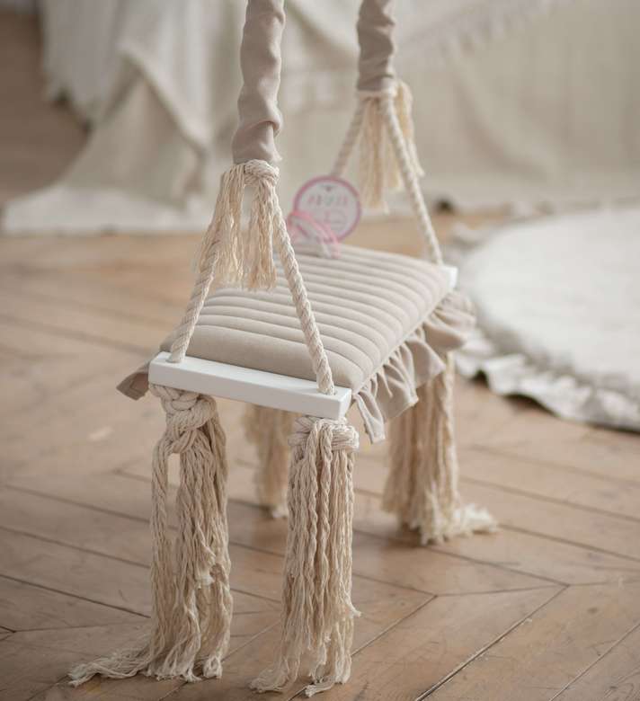 Качель Amari Бежевая