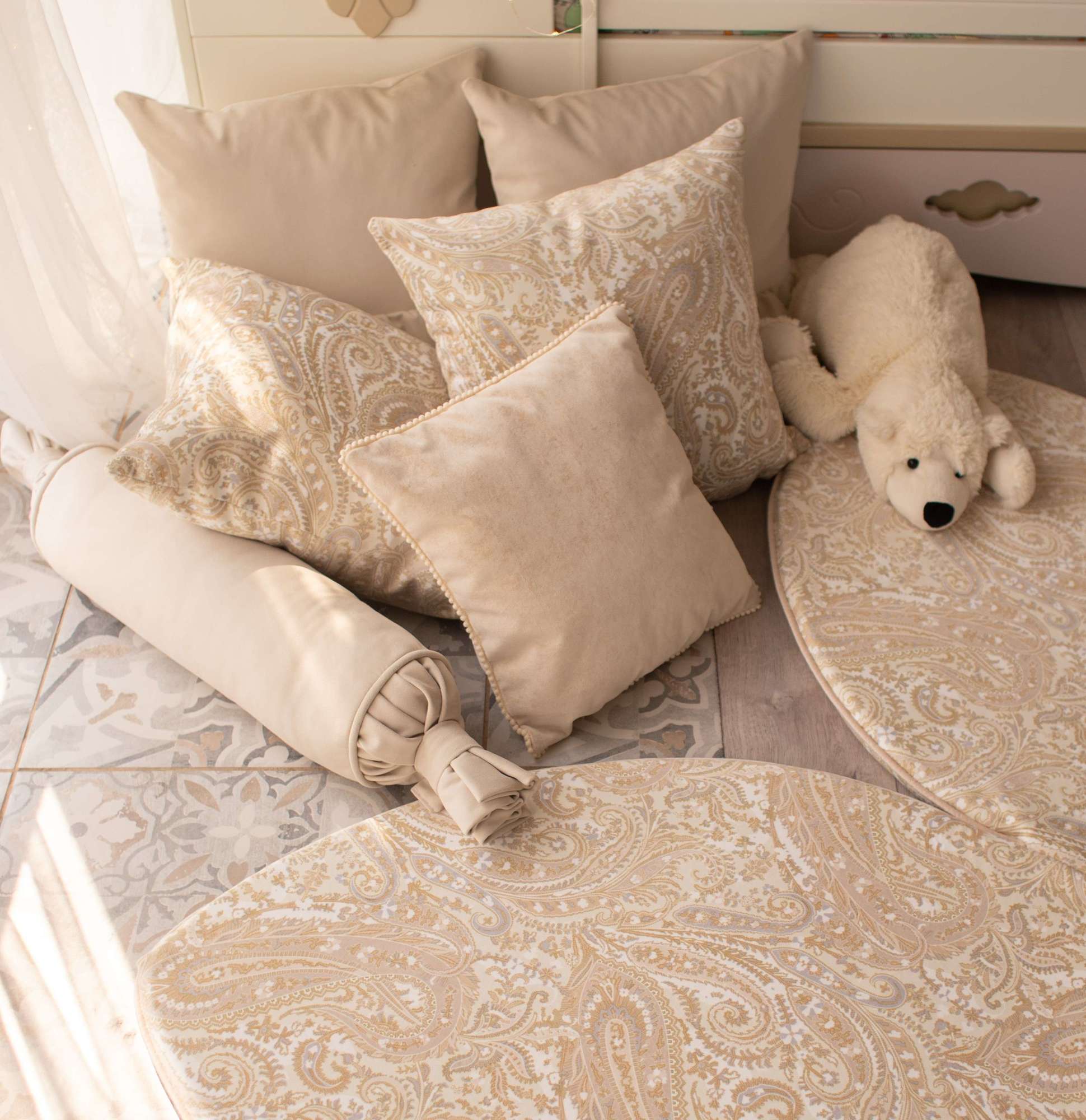 Пуф цветок  Мечта