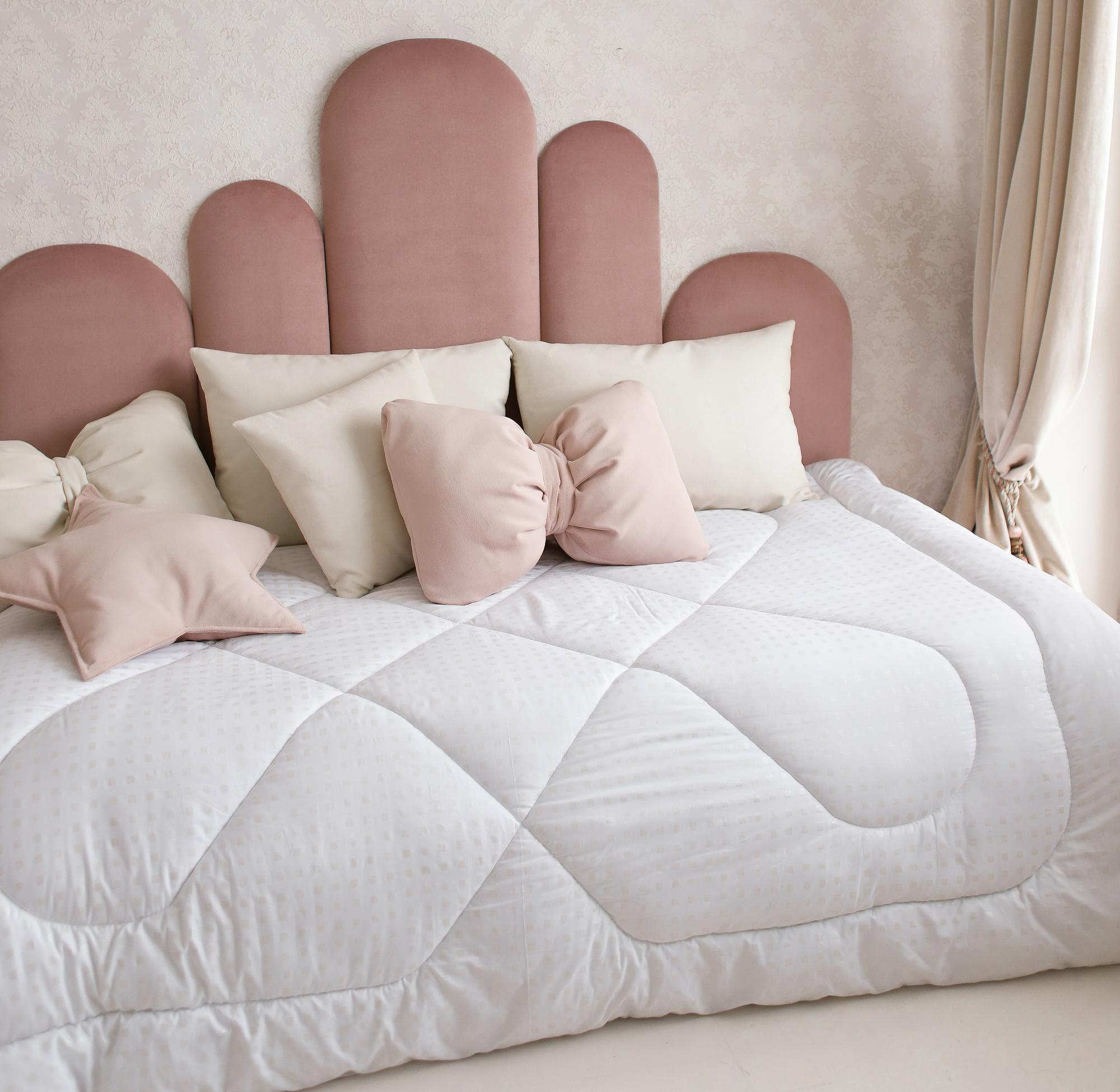 Подушка декоративная бант