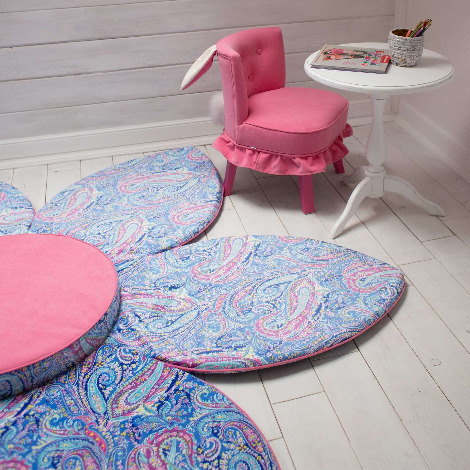 Пуф цветок  Авторский