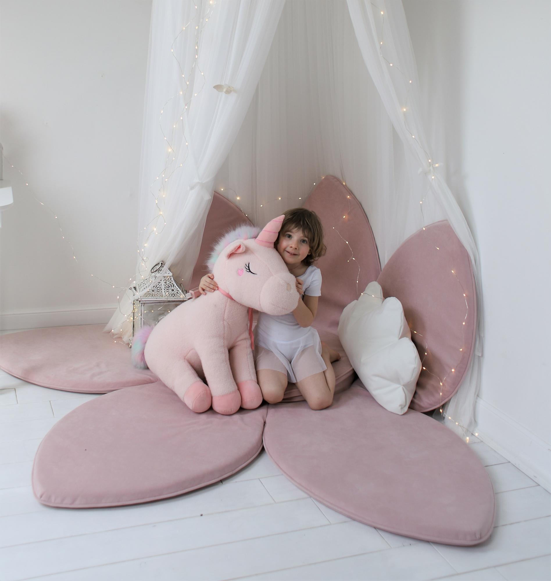 Пуф цветок  Нежность