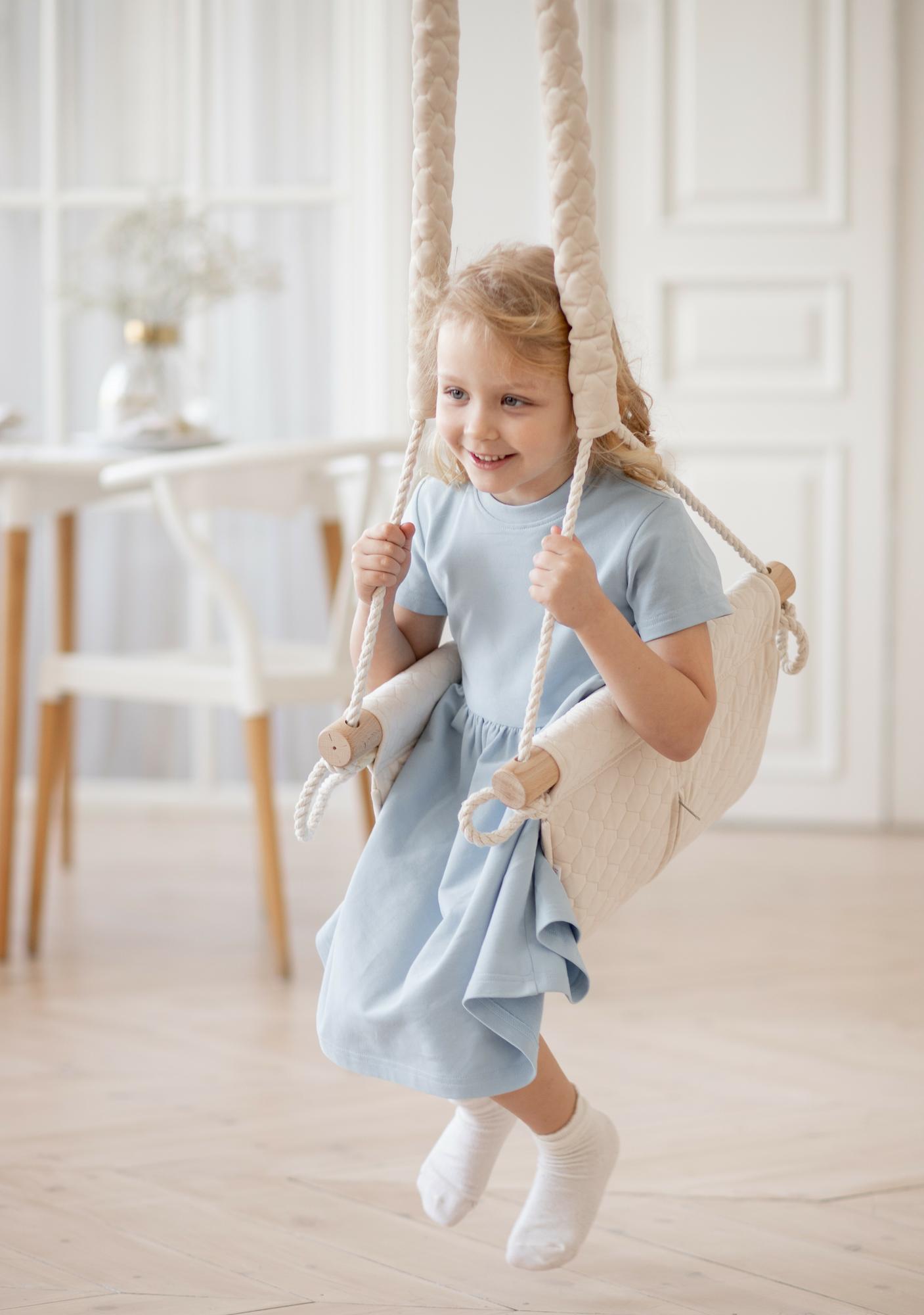 Качели подвесные гибкие на возраст 2-8 лет