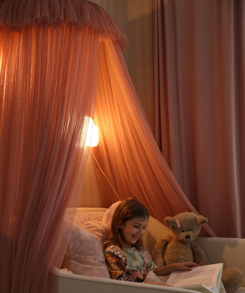 Балдахин пристенный на полукруглом карнизе