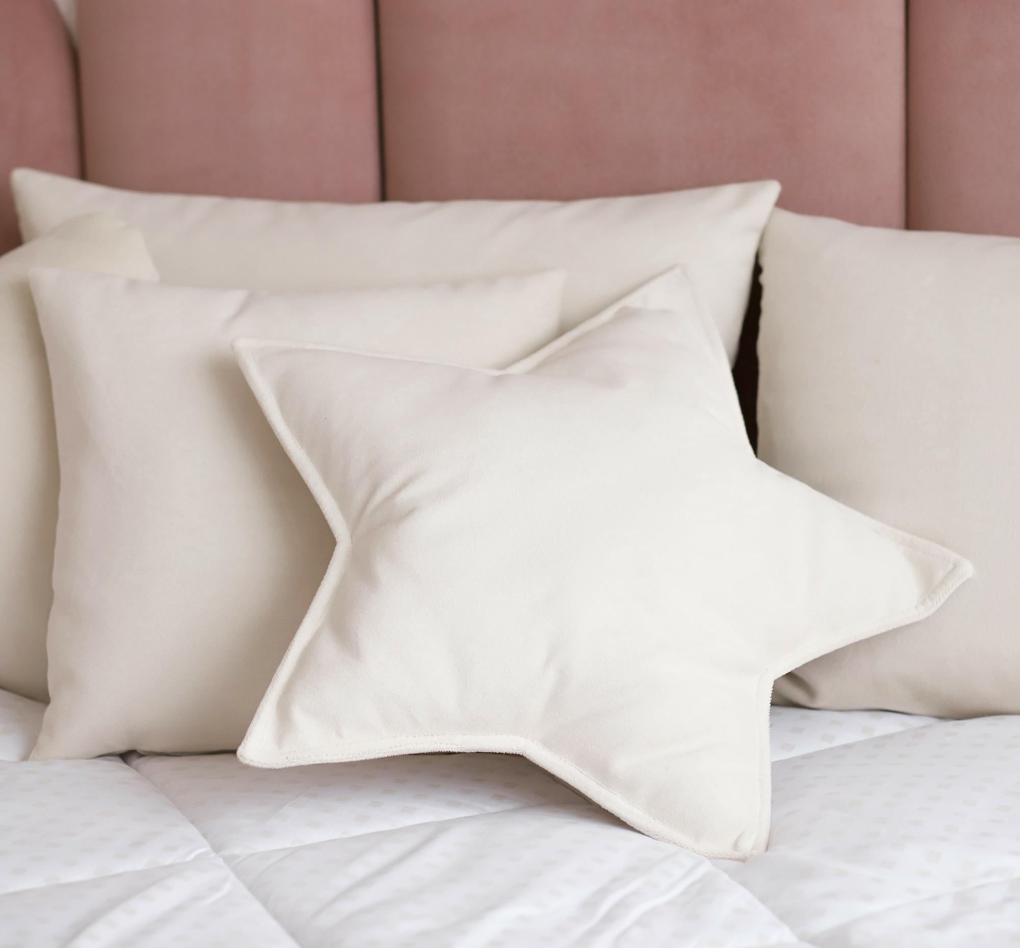 Подушка декоративная звездочка