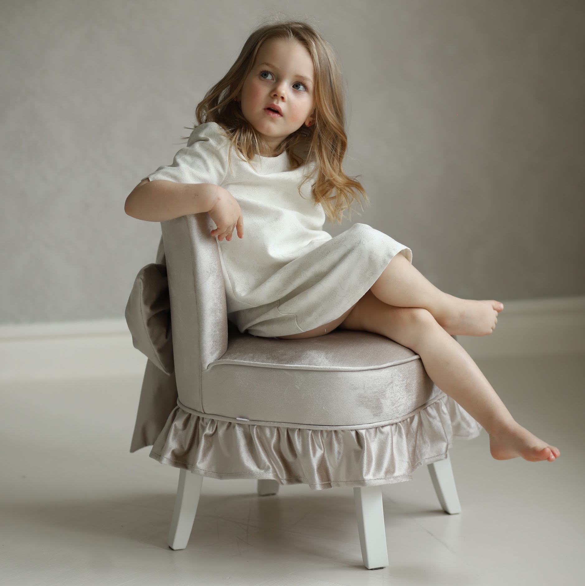 Детское кресло Amari  БАНТ бежевый