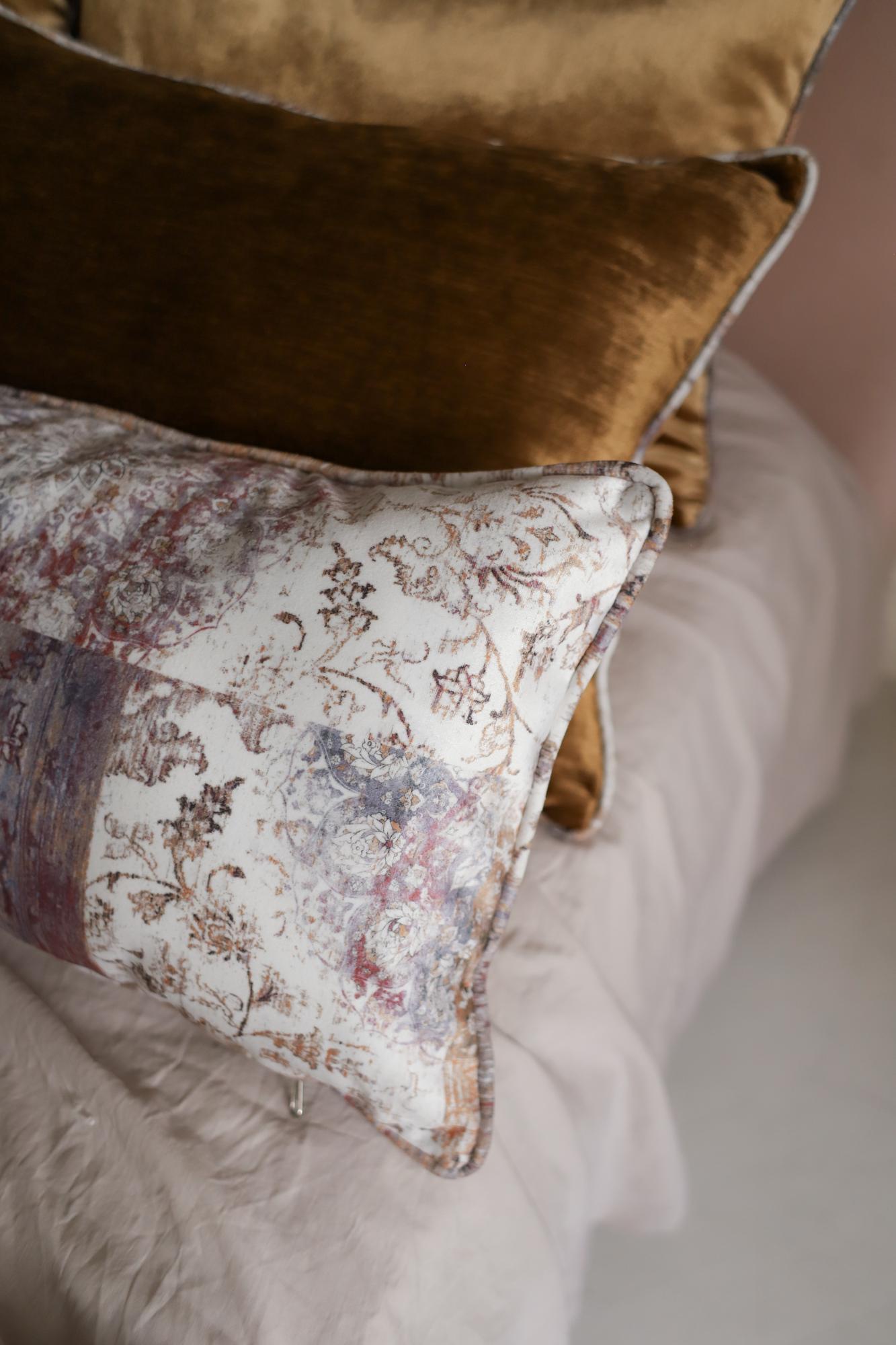 Комплект декоративных подушек 4 штуки