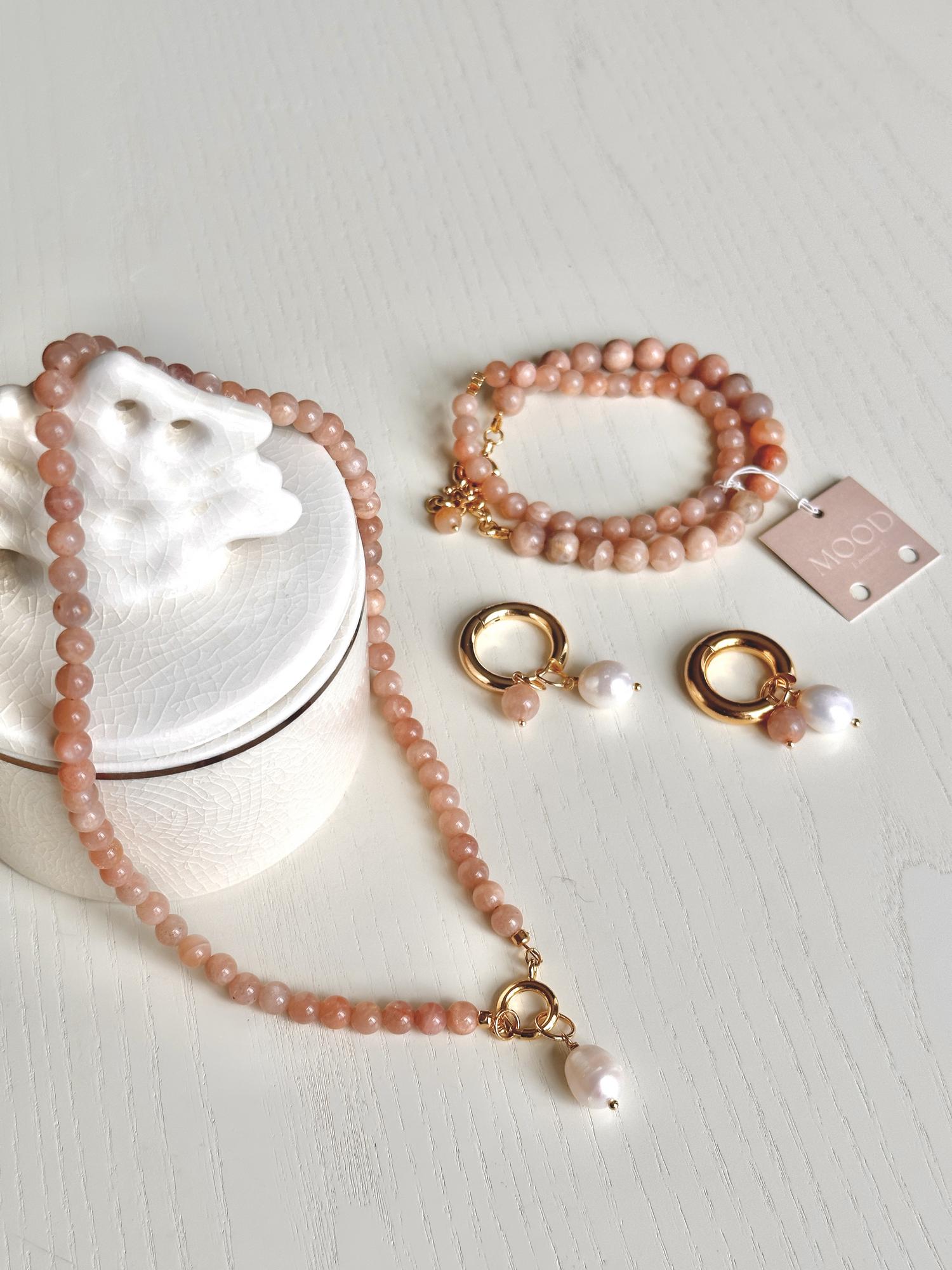 Колье из солнечного камня 6мм , gold/silver