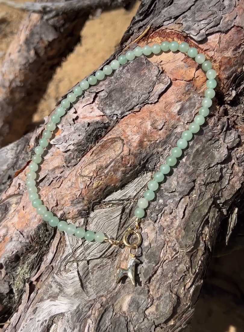 Колье из зеленого авантюрина  6мм , gold/silver