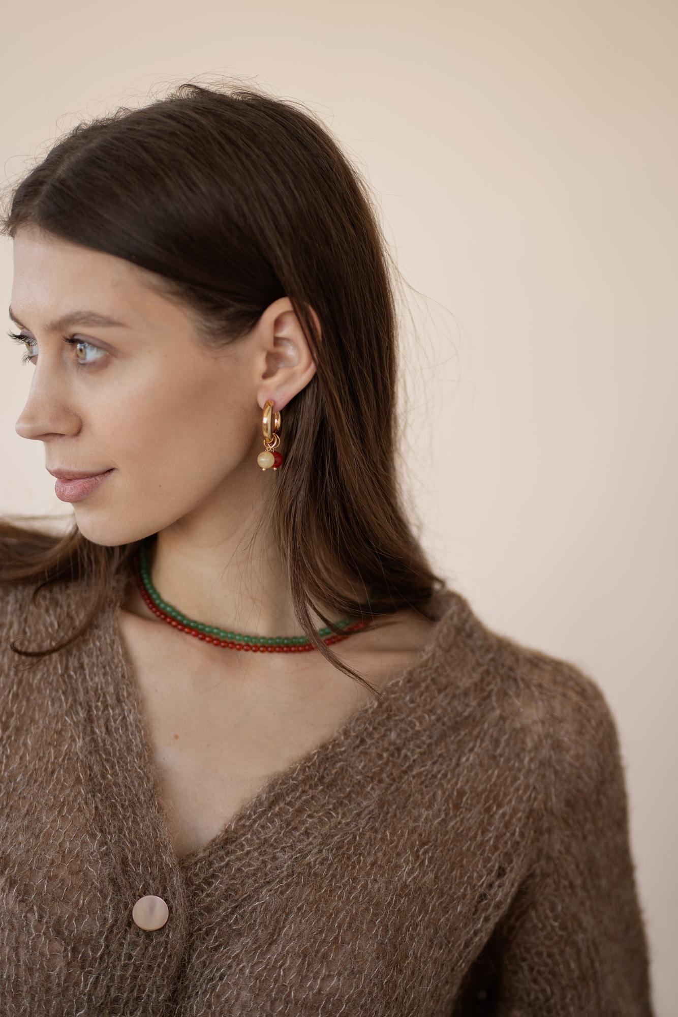 Колье из бусин Сердолика 4 мм, gold/silver