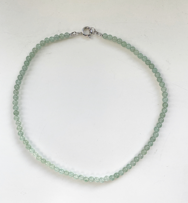 Колье из бусин Зеленого Авантюрина 4 мм, gold/silver
