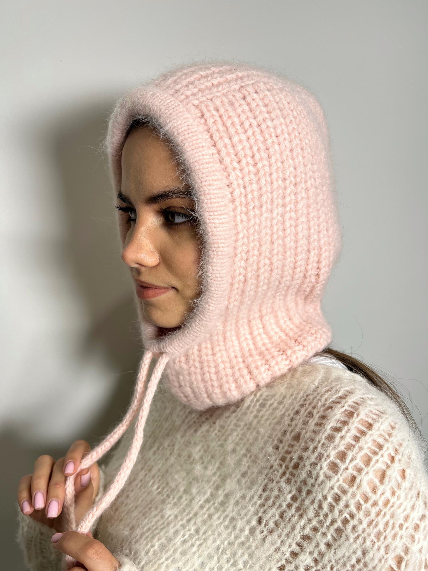 Капюшон из пуха норки розовый