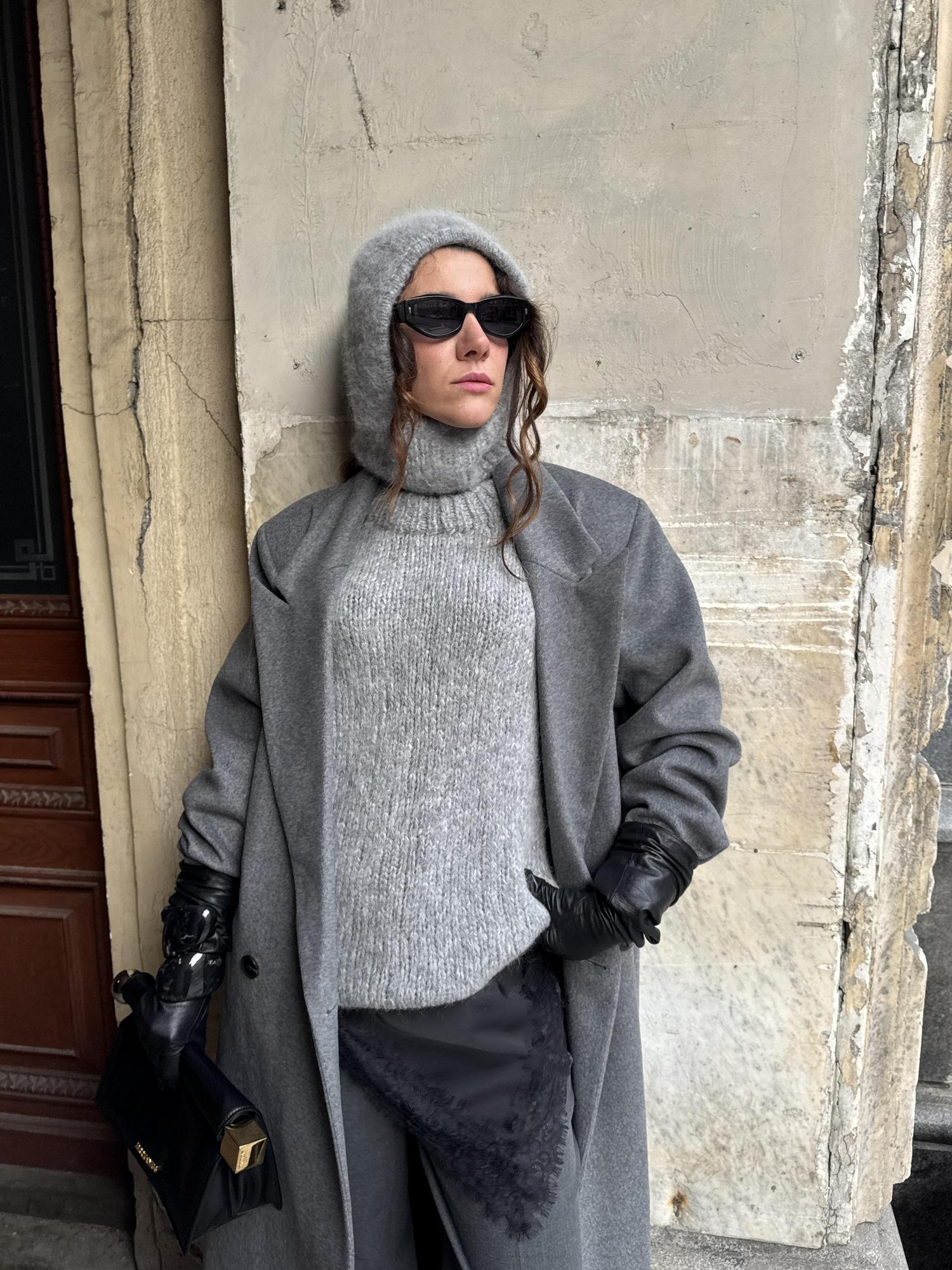 Мини капор из альпаки, серый