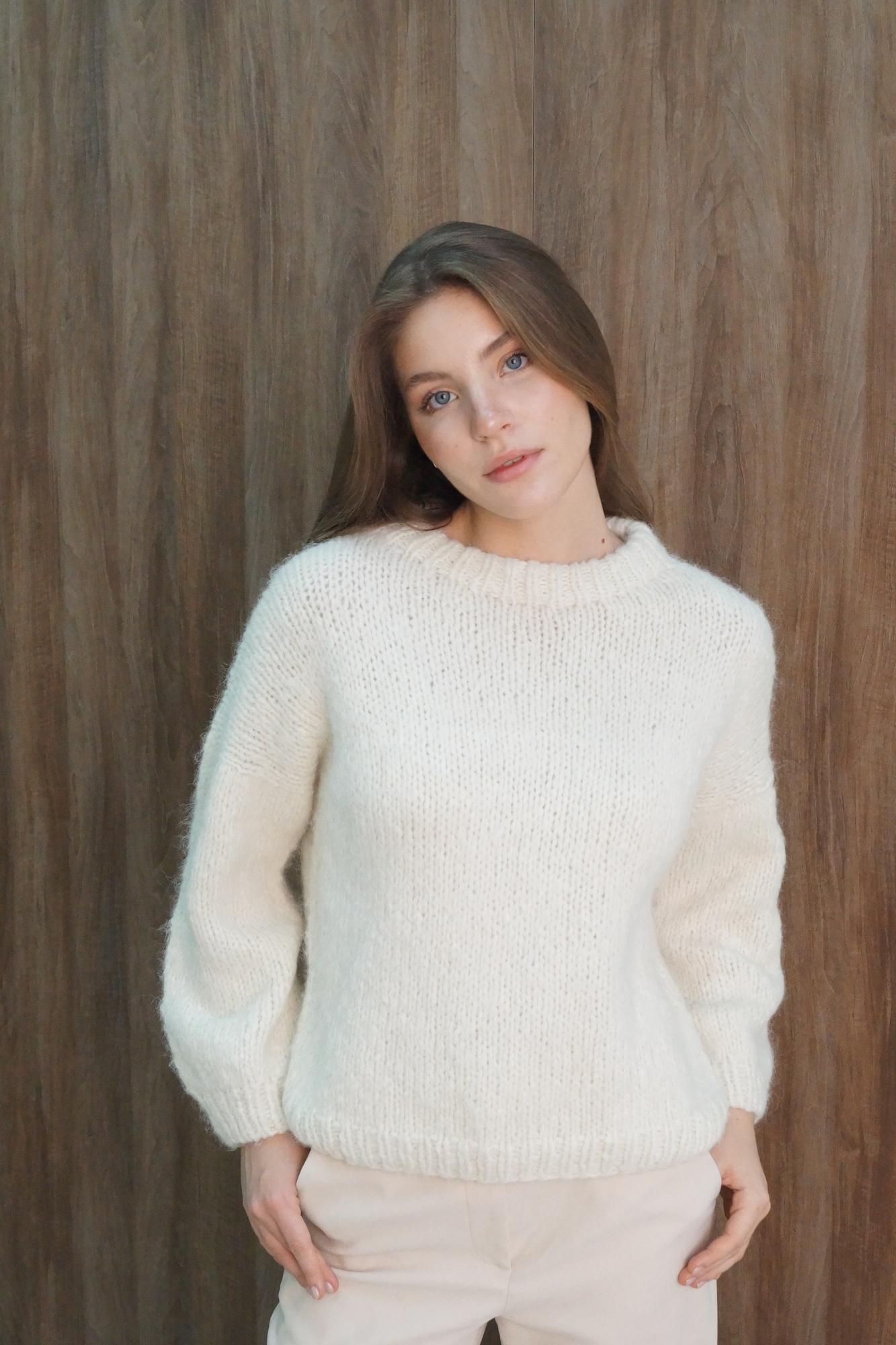 Джемпер Hugs молочный