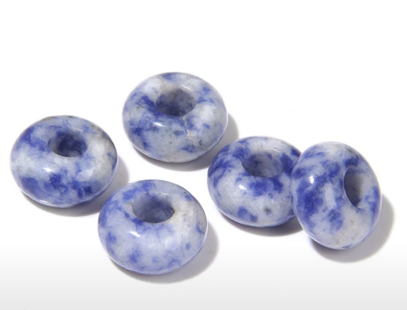 Подвеска Пончик из камня 10 мм, содалит
