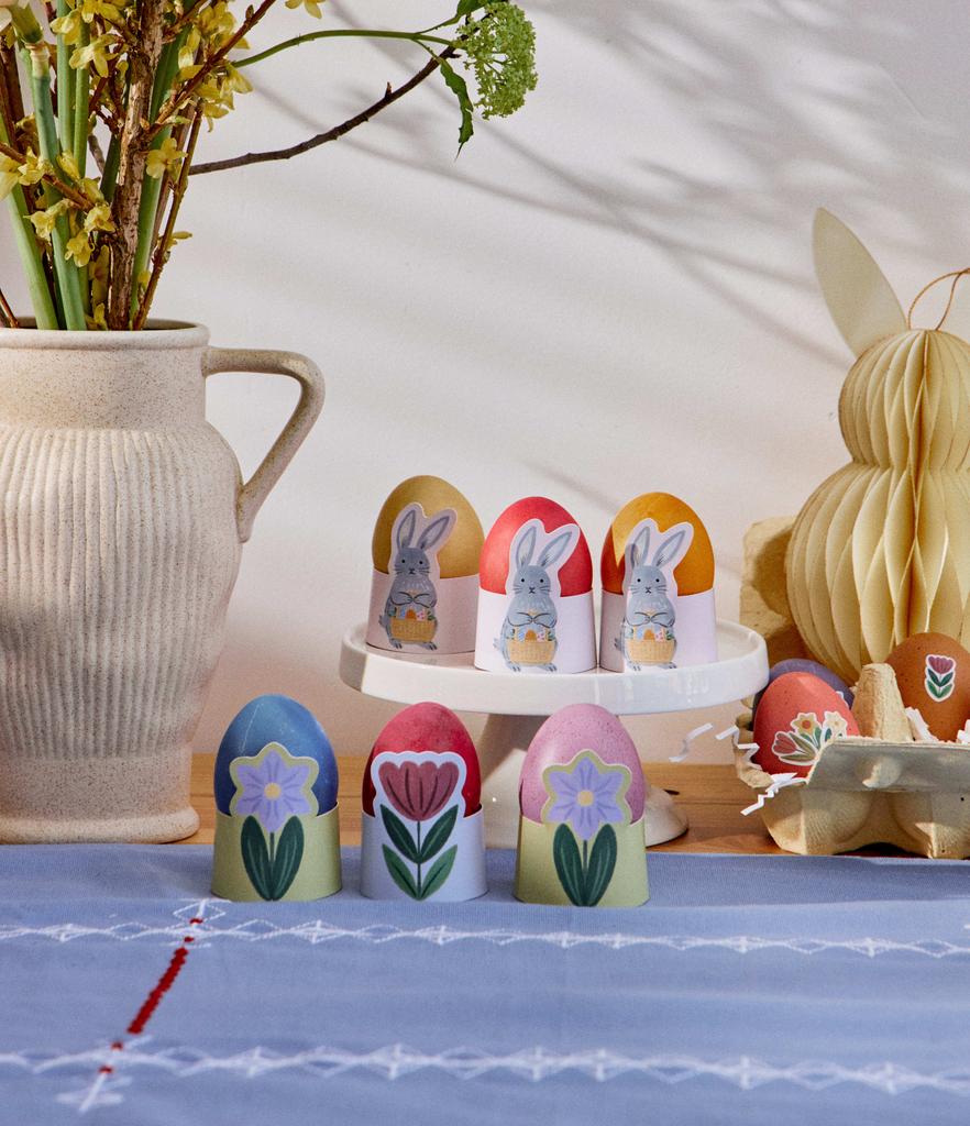 Пасхальная подставка под яйцо