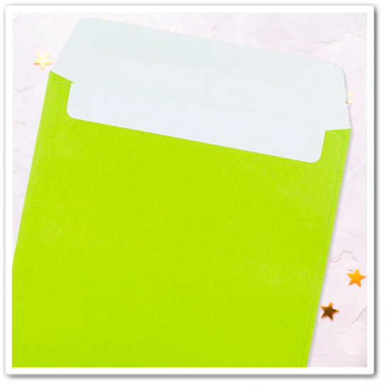 Конверт квадратный зелёный