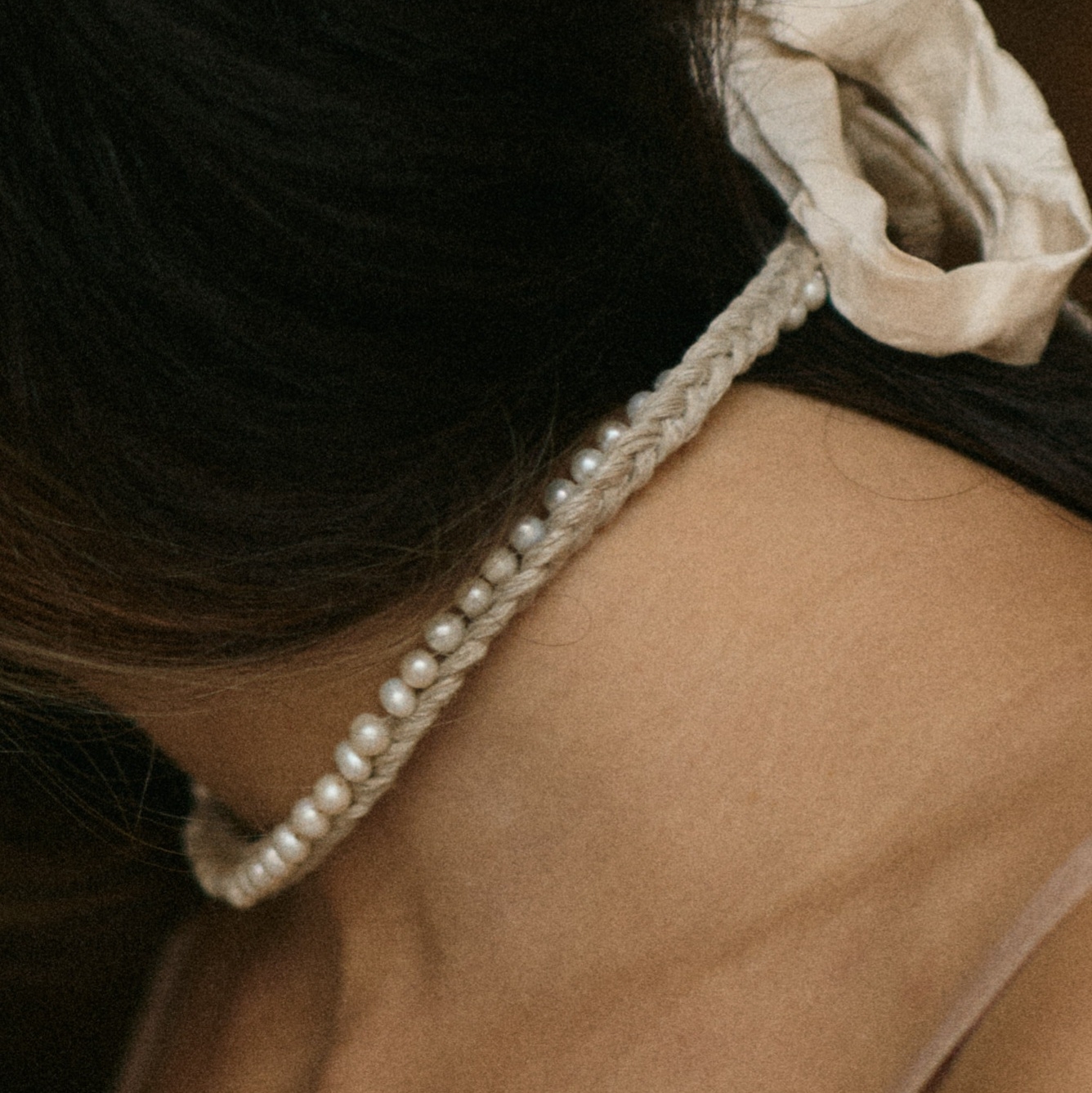 Чокер "ожерелок " белый