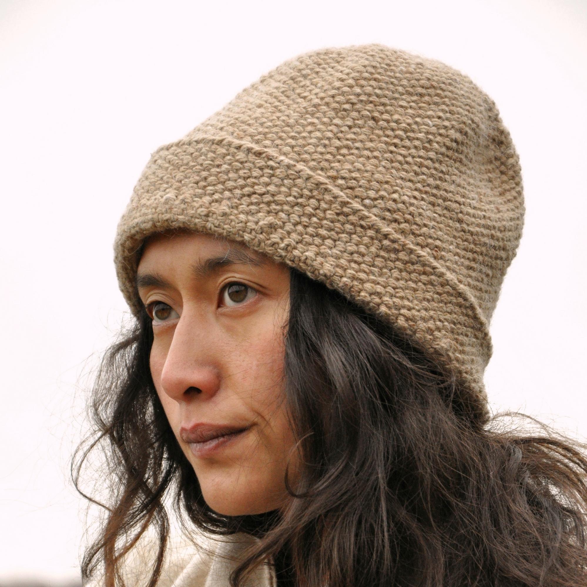 Шапка "Тканная" бежевая