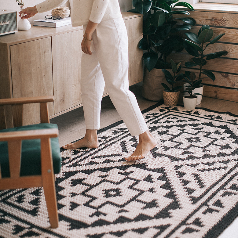 ОПИСАНИЕ ВЯЗАНИЯ КОВРА "ЯКУТИЯ"