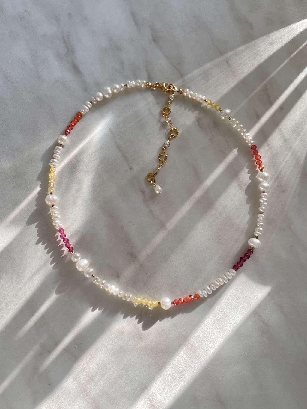 Чокер из жемчуга и цирконов