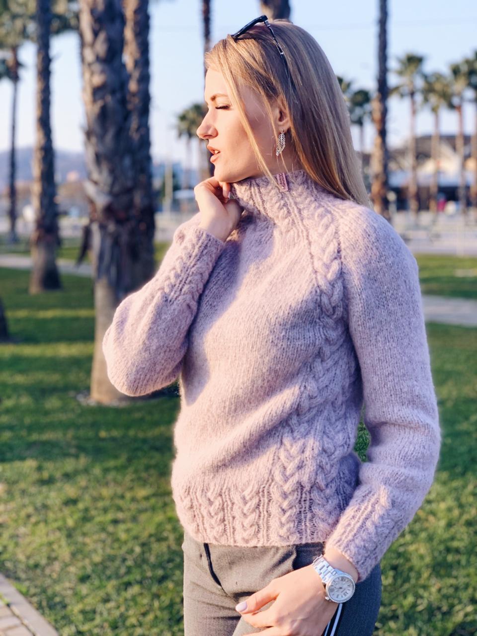 Свитер "Magic Braids"