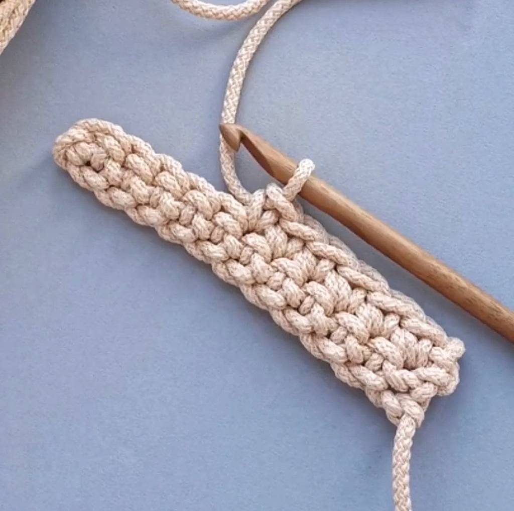 Вяжем столбик без накида