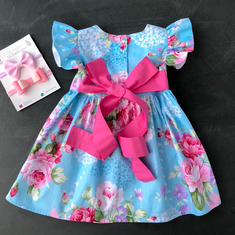 Платье с поясом "Крылышки"