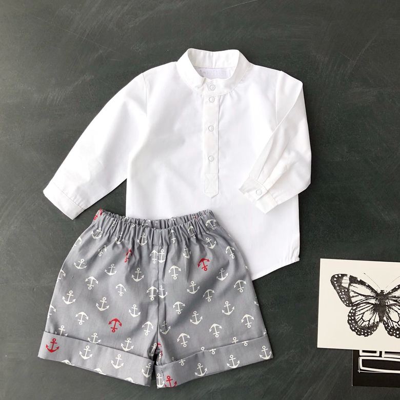 Шорты с отворотами