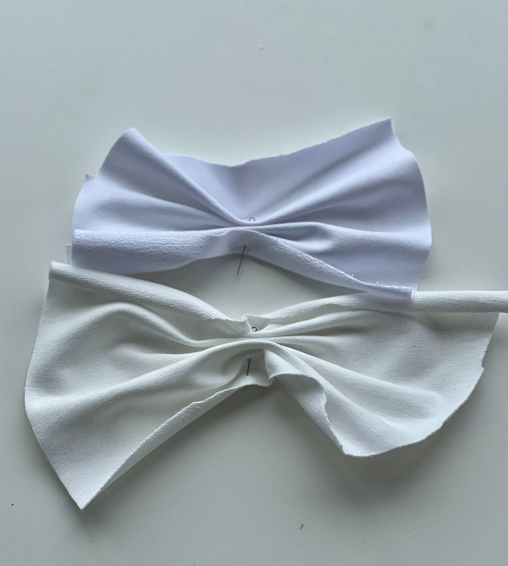 Белый и О15 экрю