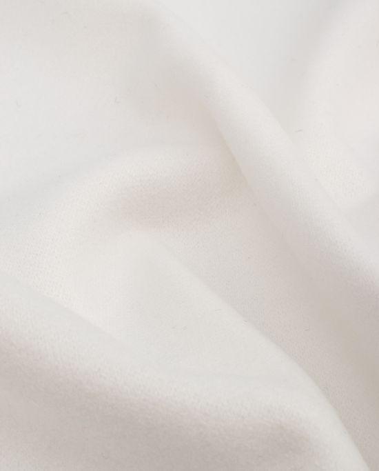 Цвет теплый белый