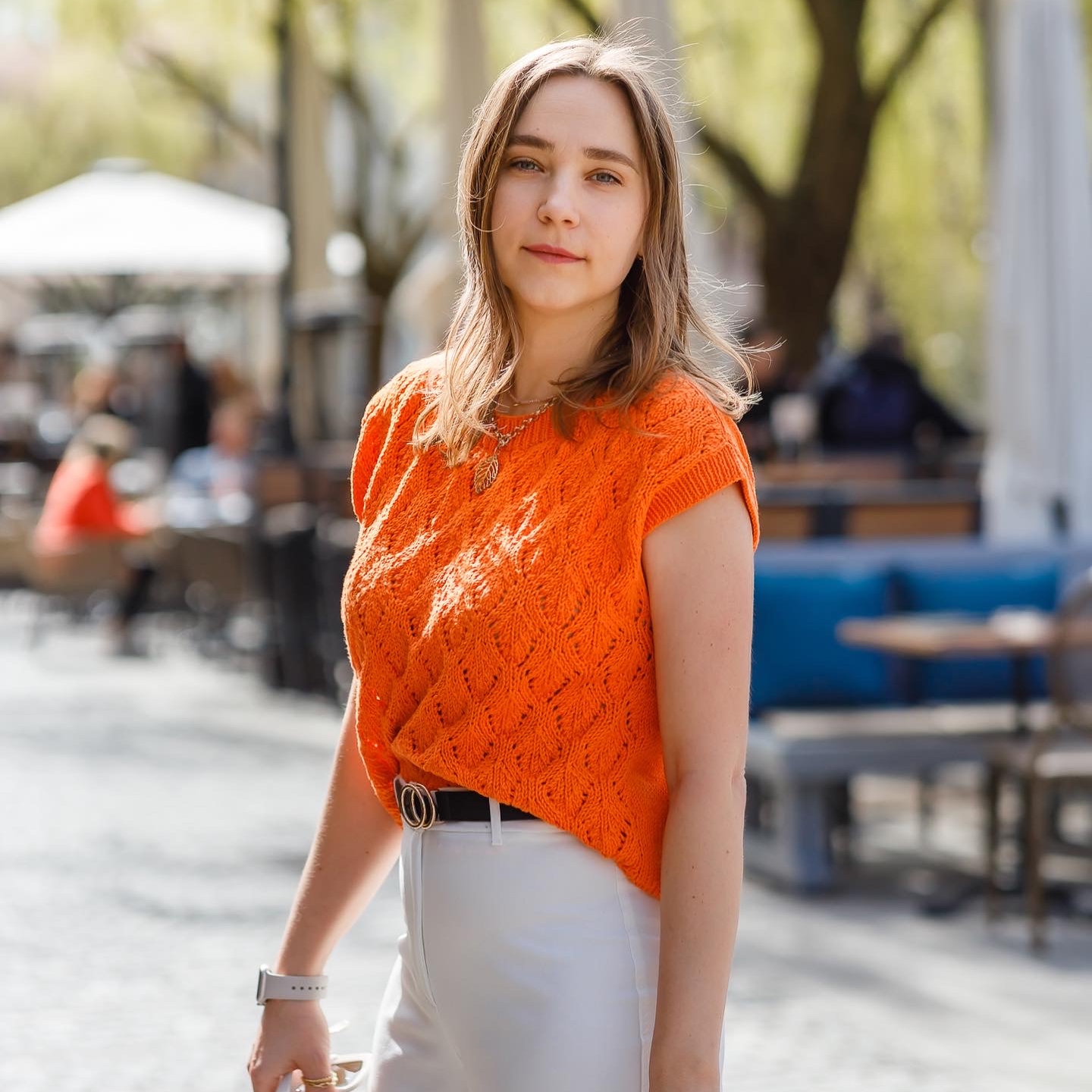 МК Жилет "Ажурные листья"