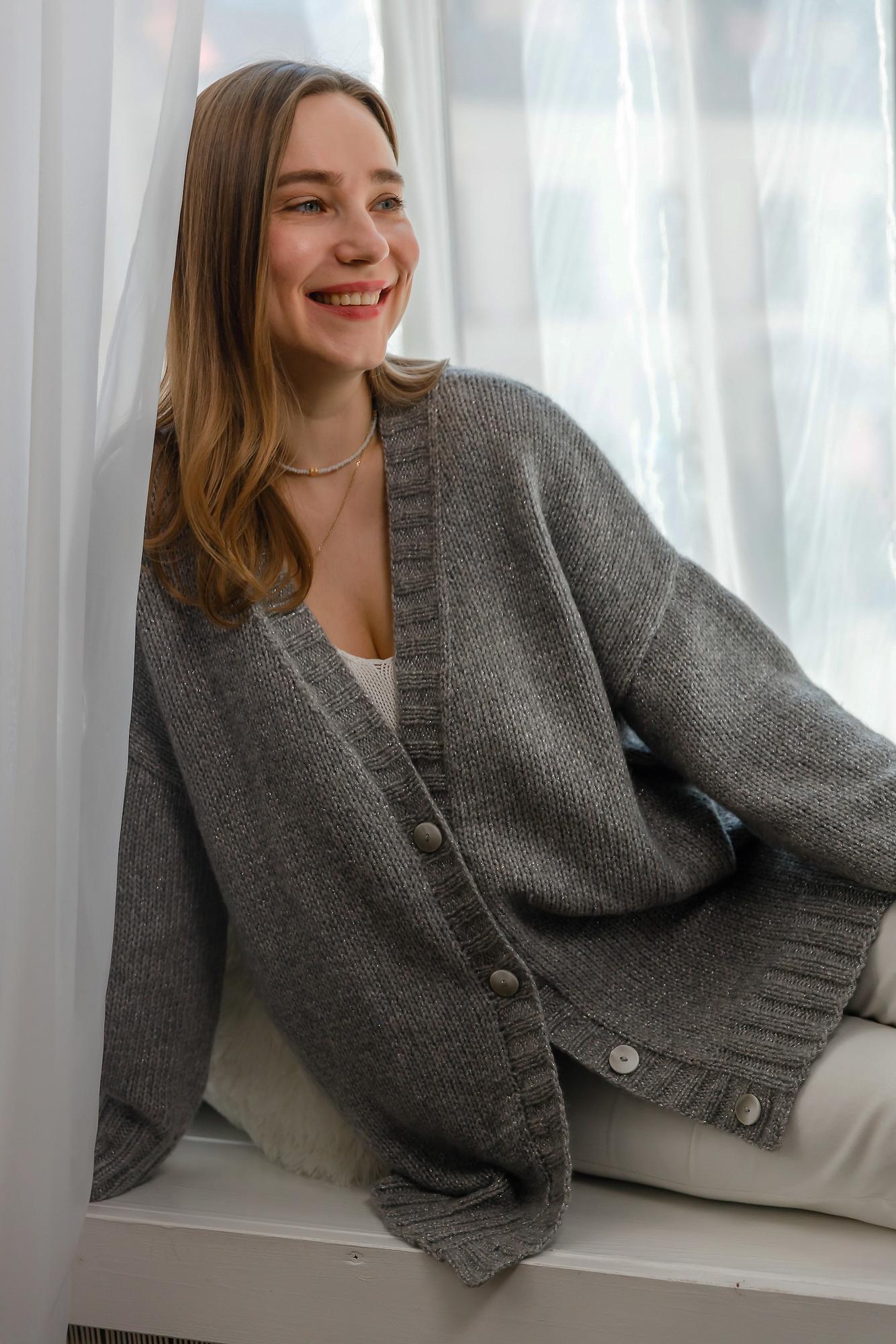 МК по вязанию спицами  "Уютный кардиган"