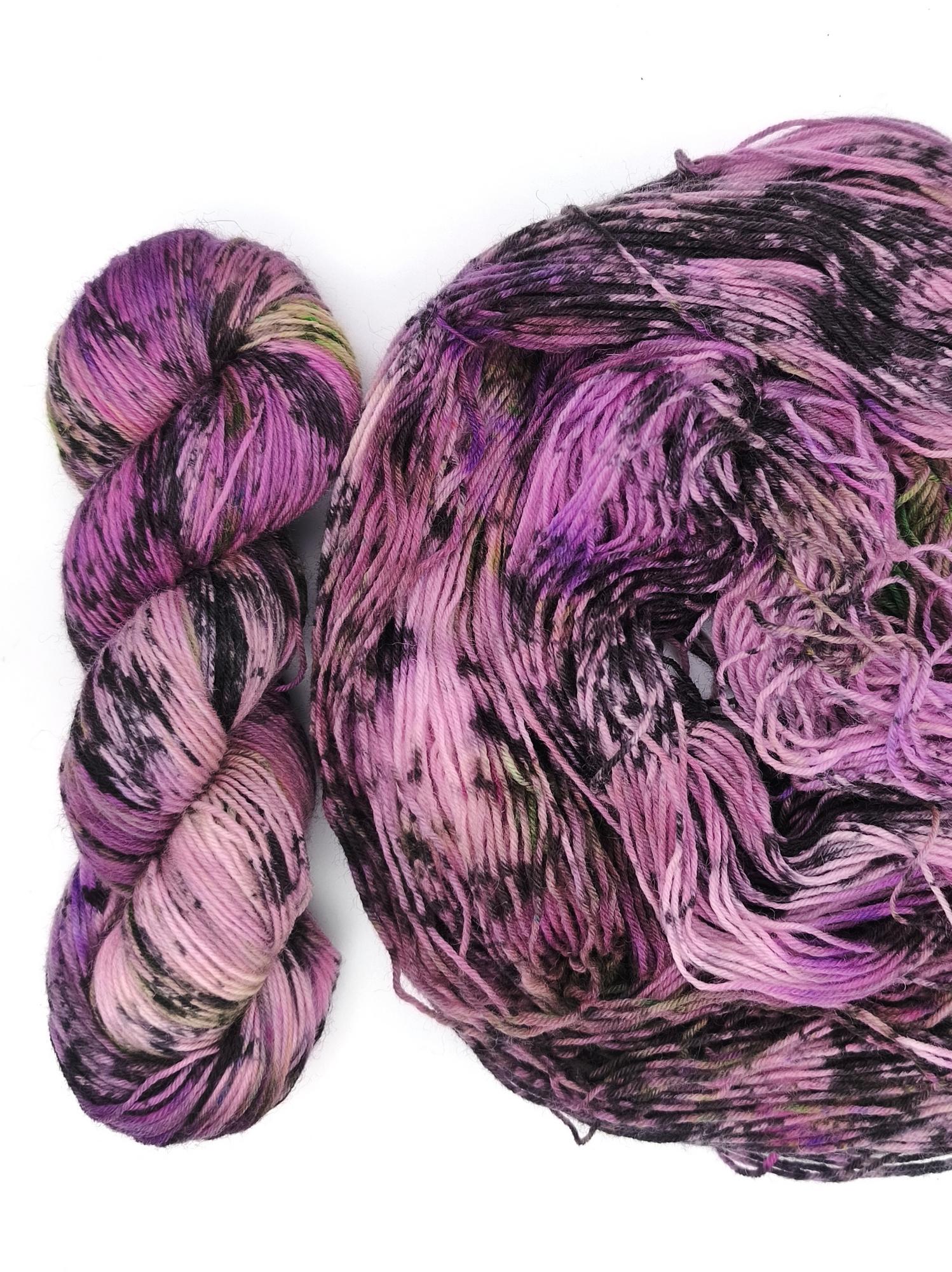 Пряжа ручного окрашивания, 100 гр/420 м, 75% меринос, 25% ПА, 3420