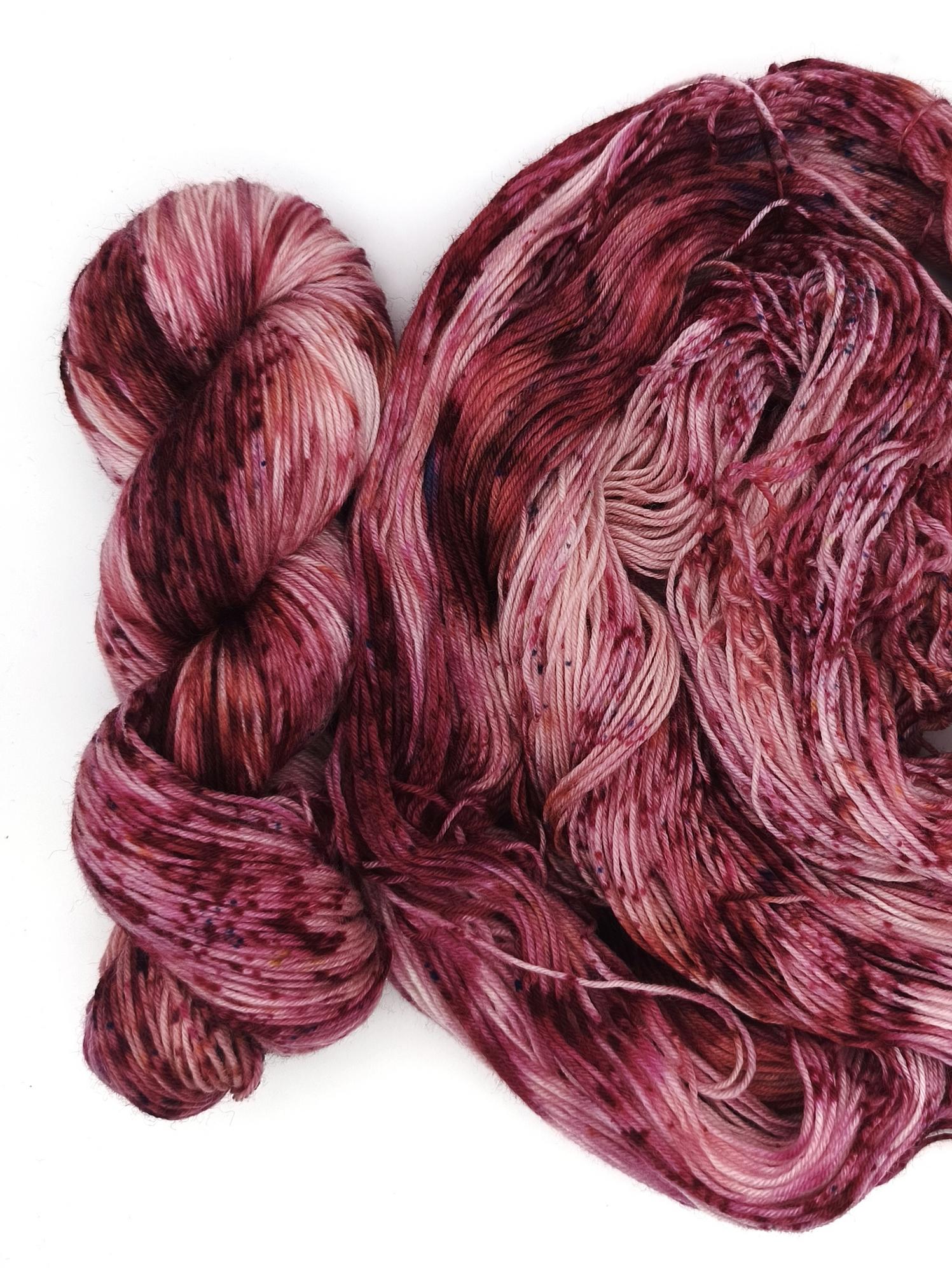 Пряжа ручного окрашивания, 100 гр/420 м, 75% меринос, 25% ПА, 7420