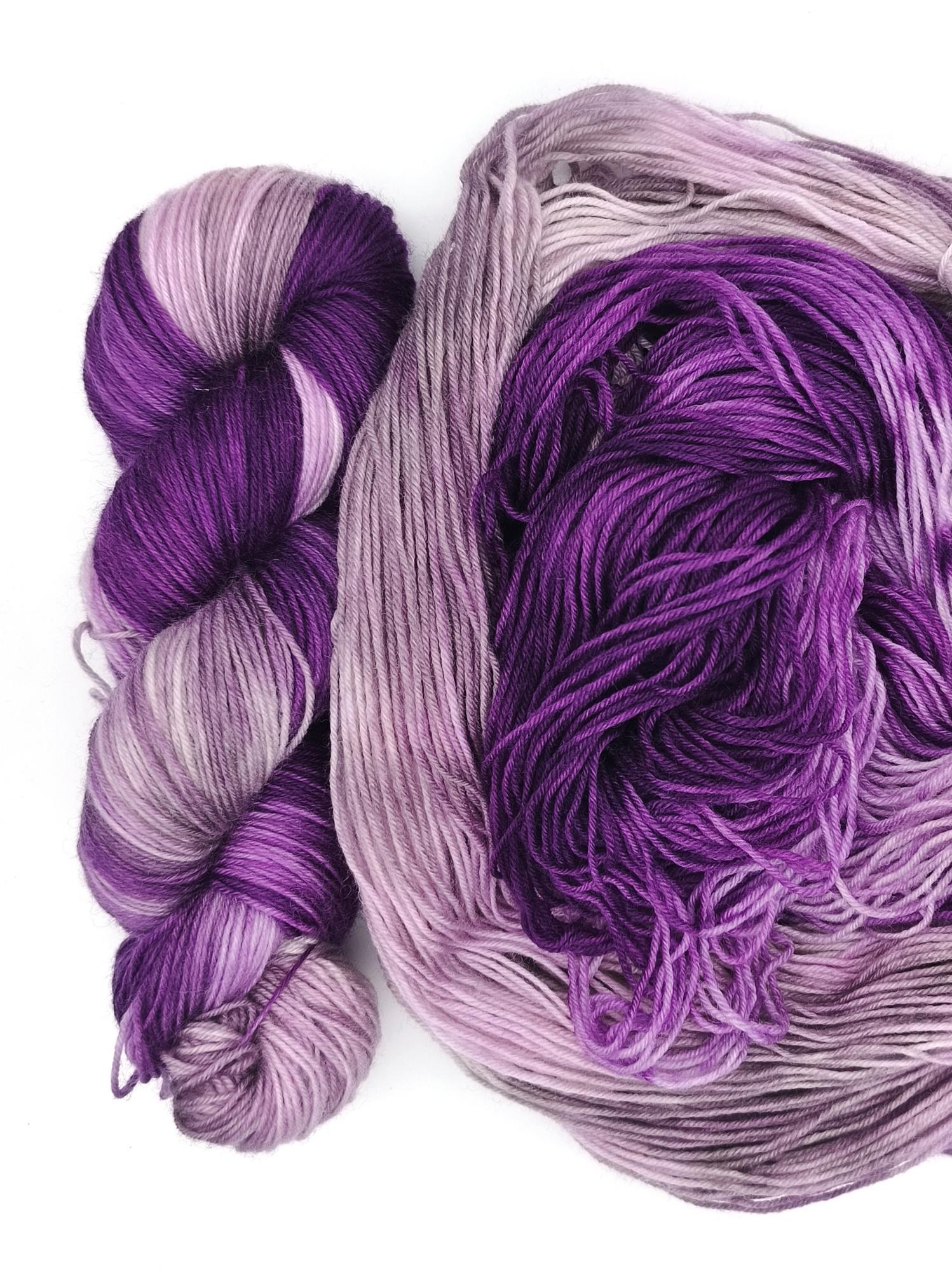 Пряжа ручного окрашивания, 100 гр/420 м, 75% меринос, 25% ПА, 36420