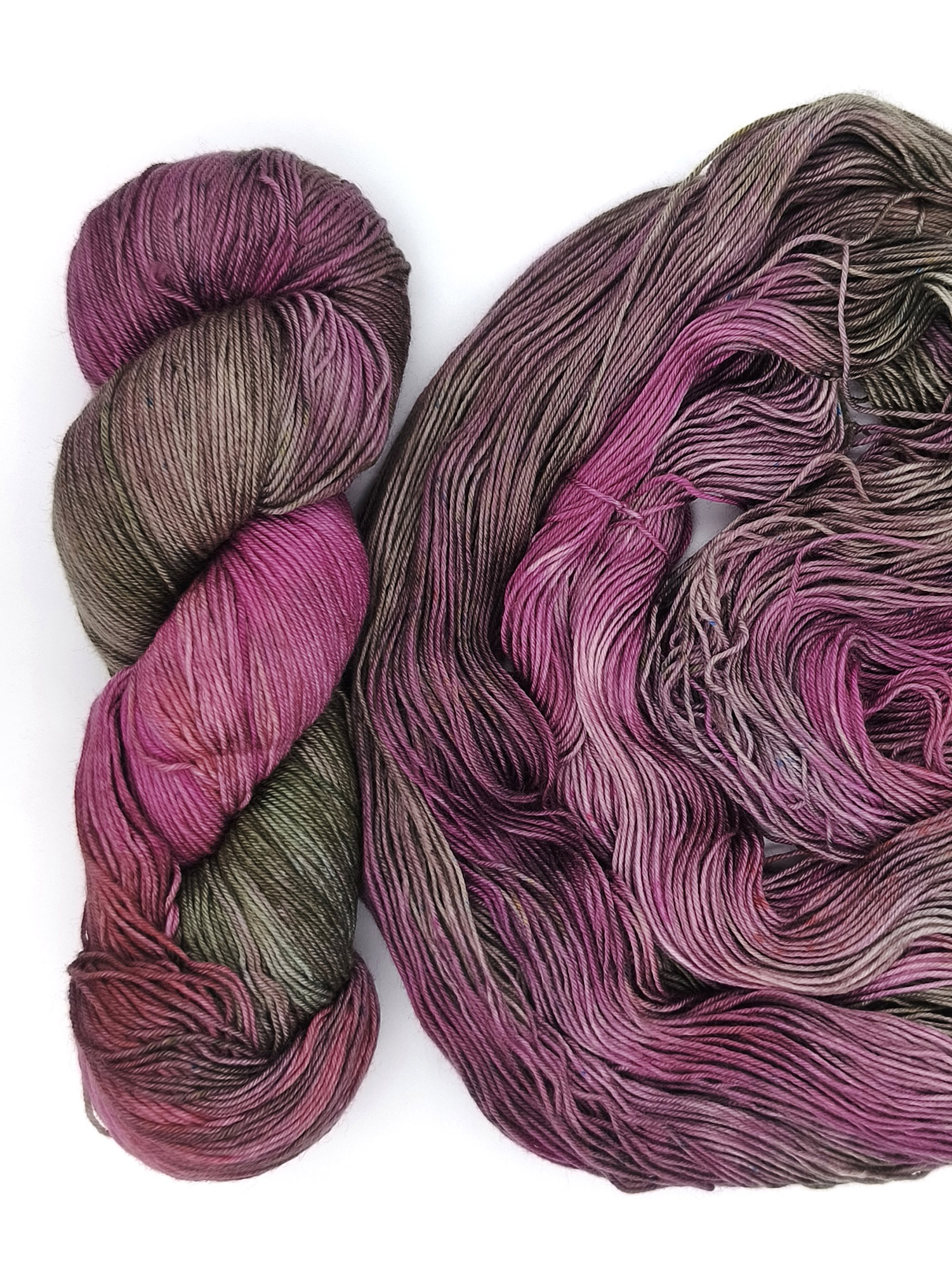 Меринос 19 мкн 75%, нейлон 25%, 100 гр/400 м, 92400