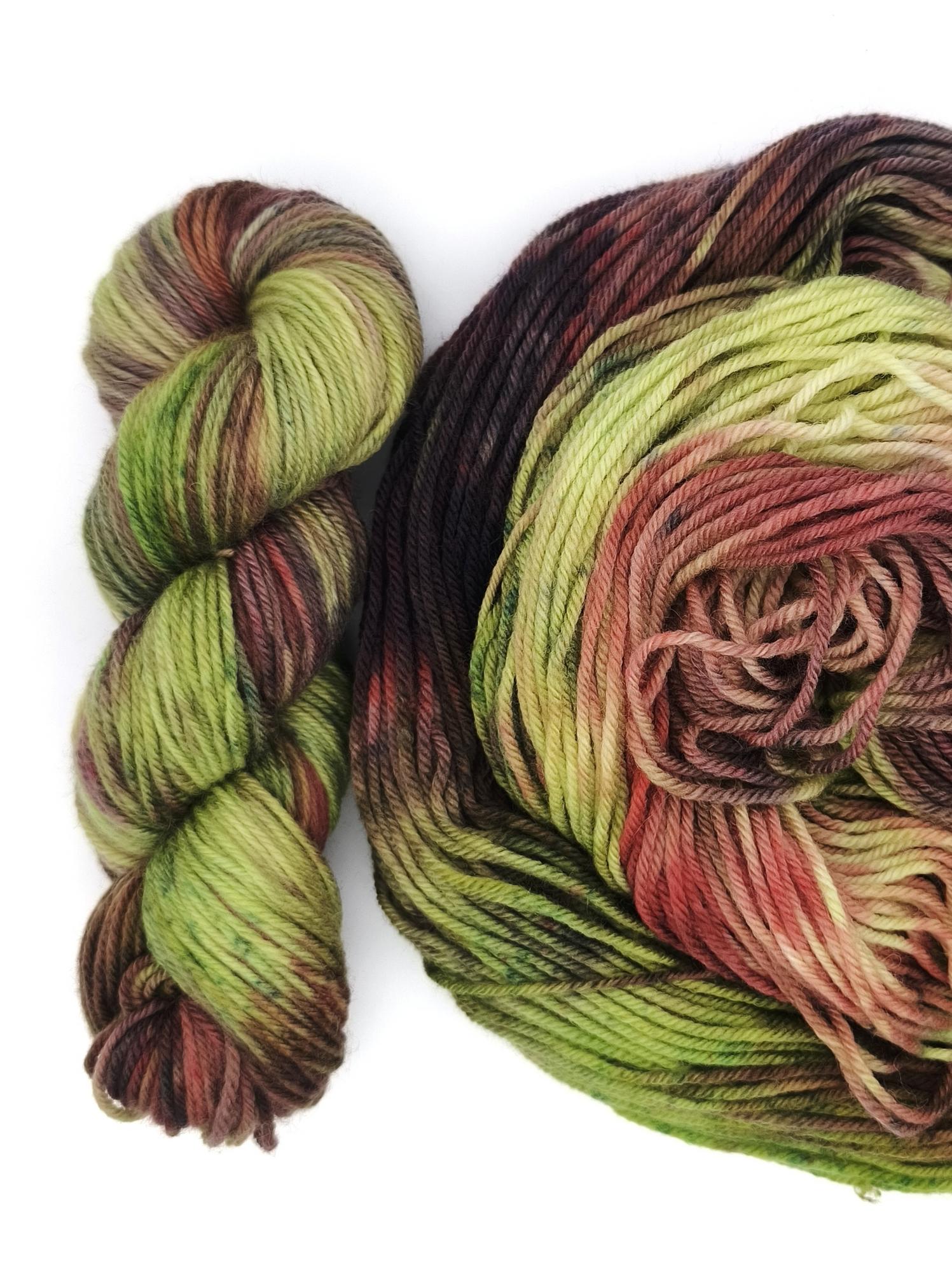 Пряжа ручного окрашивания, 100 гр/205 м, 75% меринос, 25% ПА, 123205