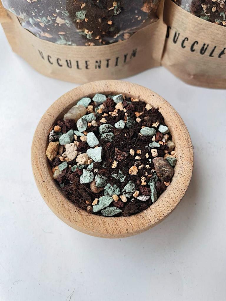 Грунт для Замика и Санс