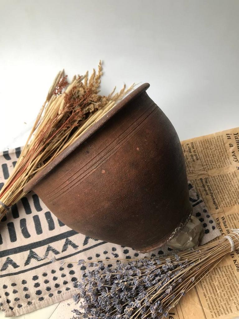 Кашпо древнее б/у