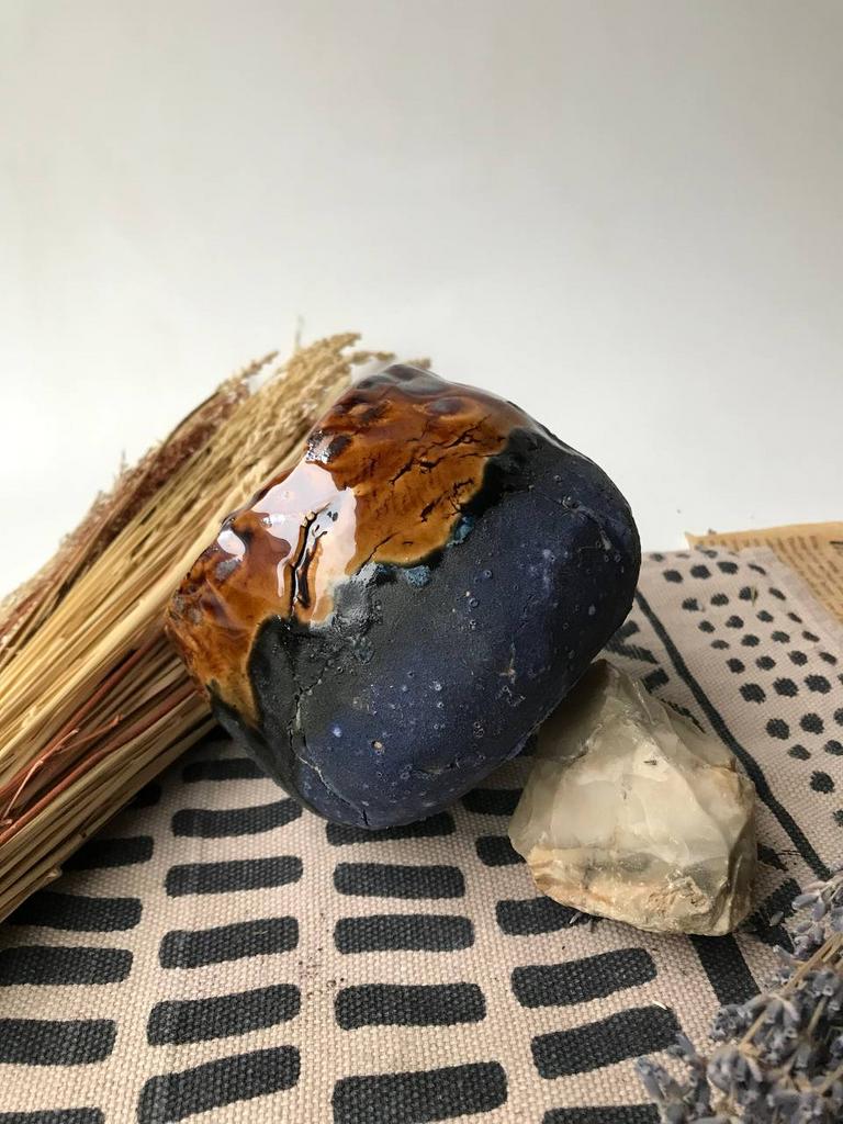 Гризли 01 с подставкой