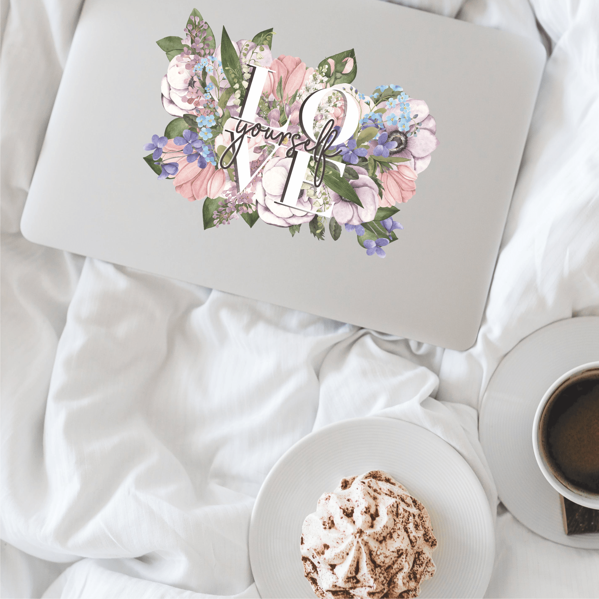 Наклейка на ноутбук "ВЕСНА"  АКЦИЯ