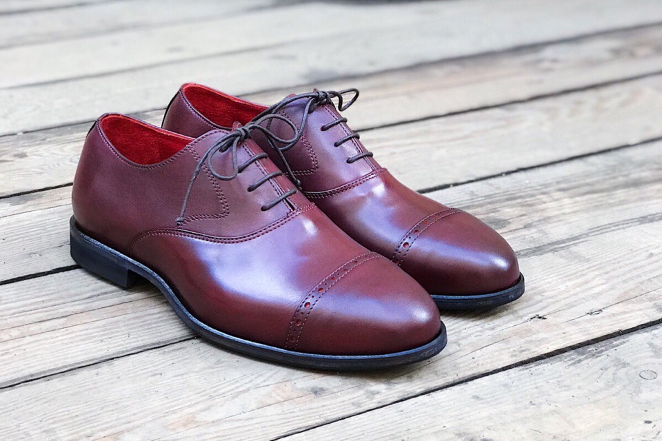 Оксфорды с перфорацией вдоль носочного шва (светло-бордовые)