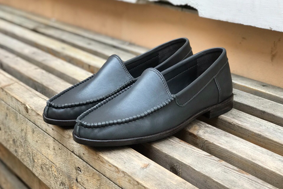 Венецианские лоферы (серые)