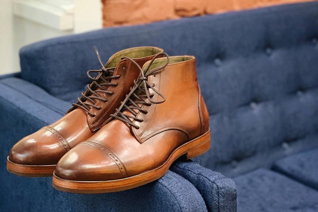 Ботинки с патиной