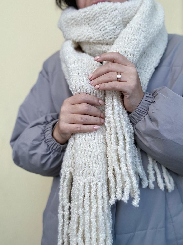 Инструкция по вязанию шарфа из букле