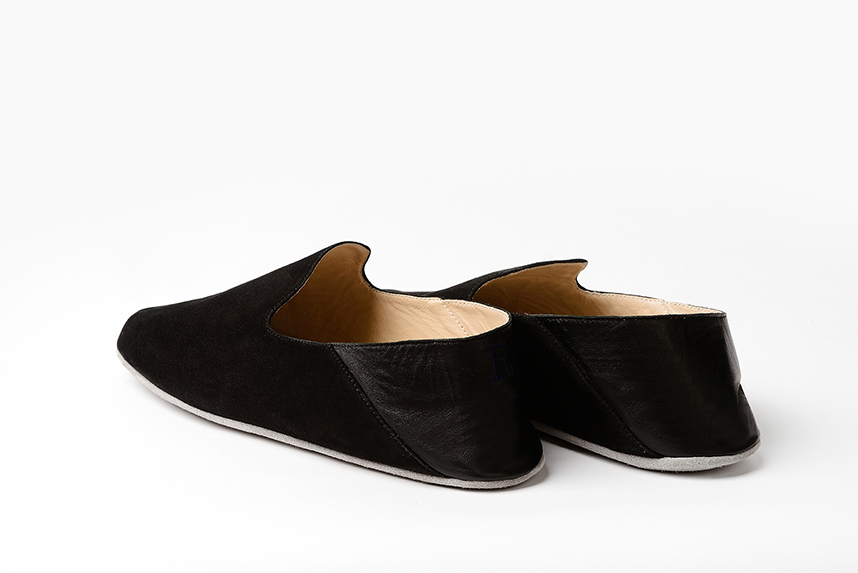 Мужские дорожные тапочки из замши черные